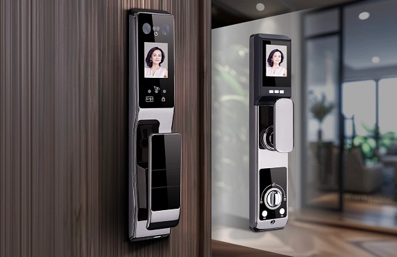 Двери с электронными замками