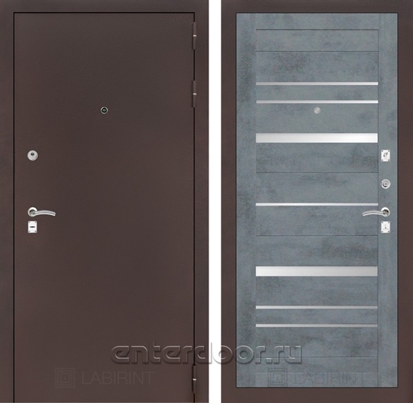 Входная металлическая дверь Лабиринт Классик 20 (Антик медный / Бетон темный)