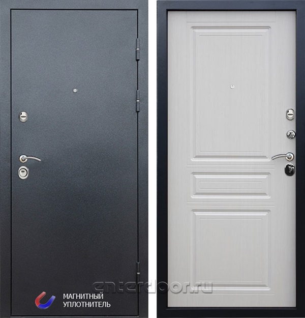 Входная металлическая дверь Престиж 3к Классика (Антик Серебро / Лиственница)