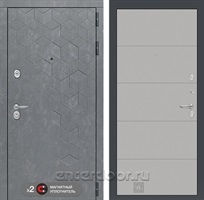 Входная металлическая дверь Лабиринт Бетон 13 (Бетон песочный / Грей софт)